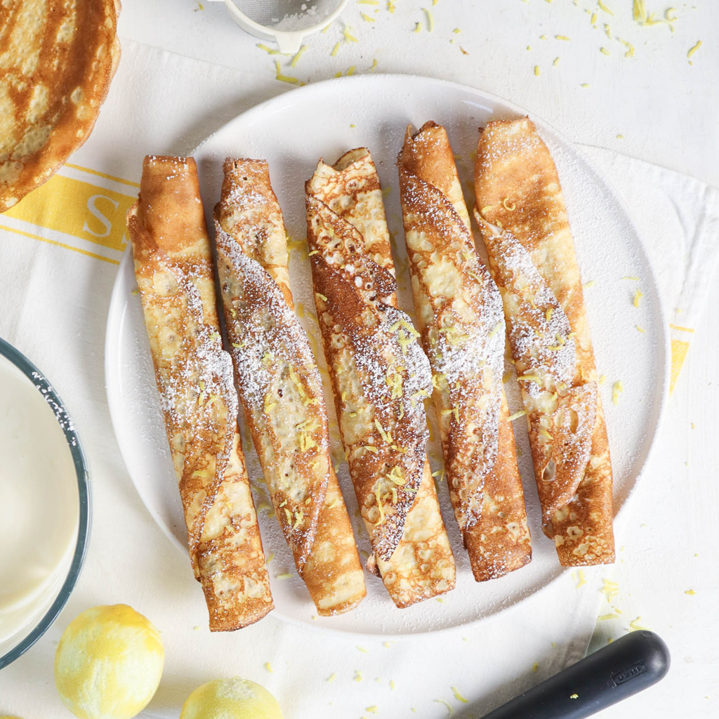 Blender crepes with lemon yogurt filling