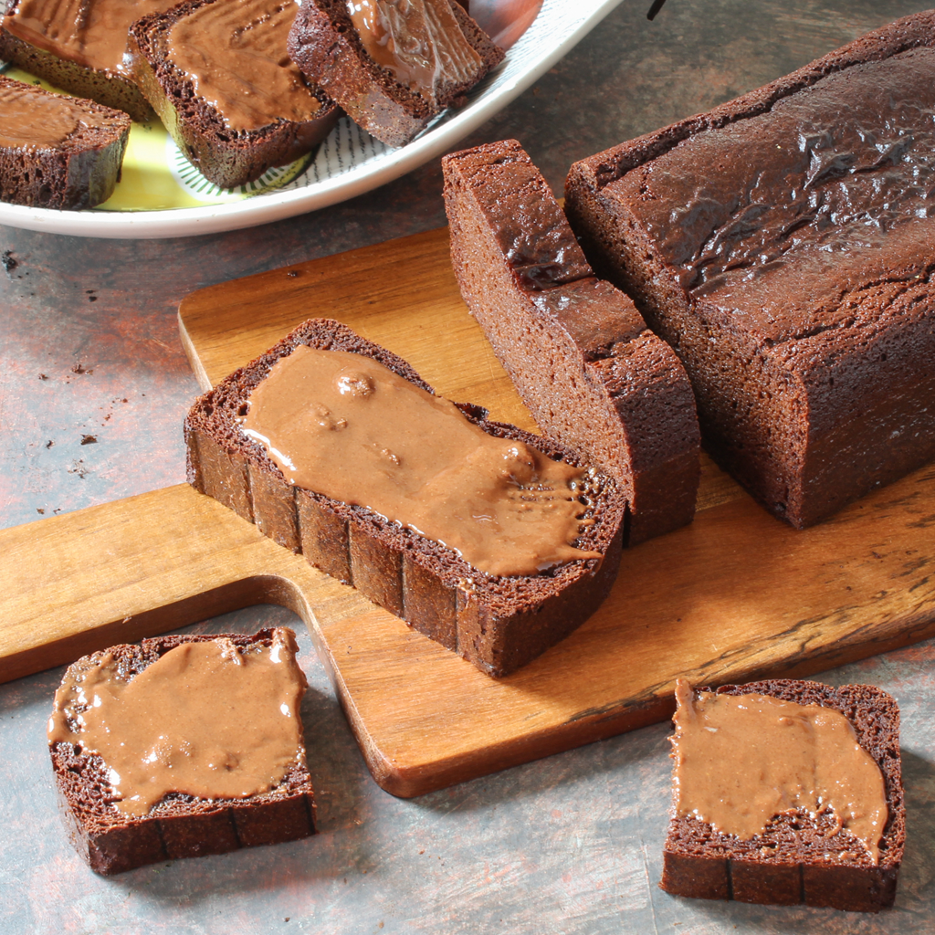 Paleo chocolate and zucchini blender bread